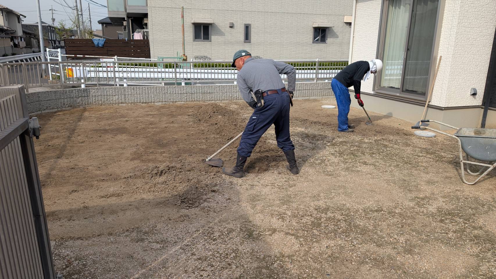 [画像]施工前の庭 (庭じまい前)